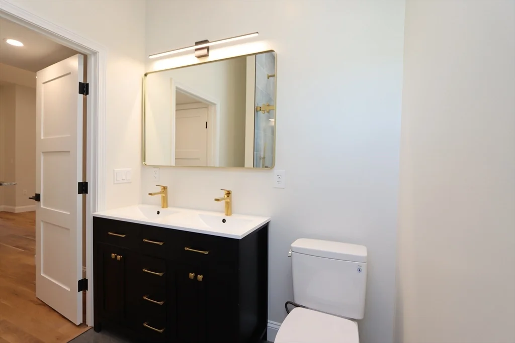 2 bed, 1 bath apartment for rent at 14-16 Harriet St Unit 2, Brighton — photo 13 of 20
