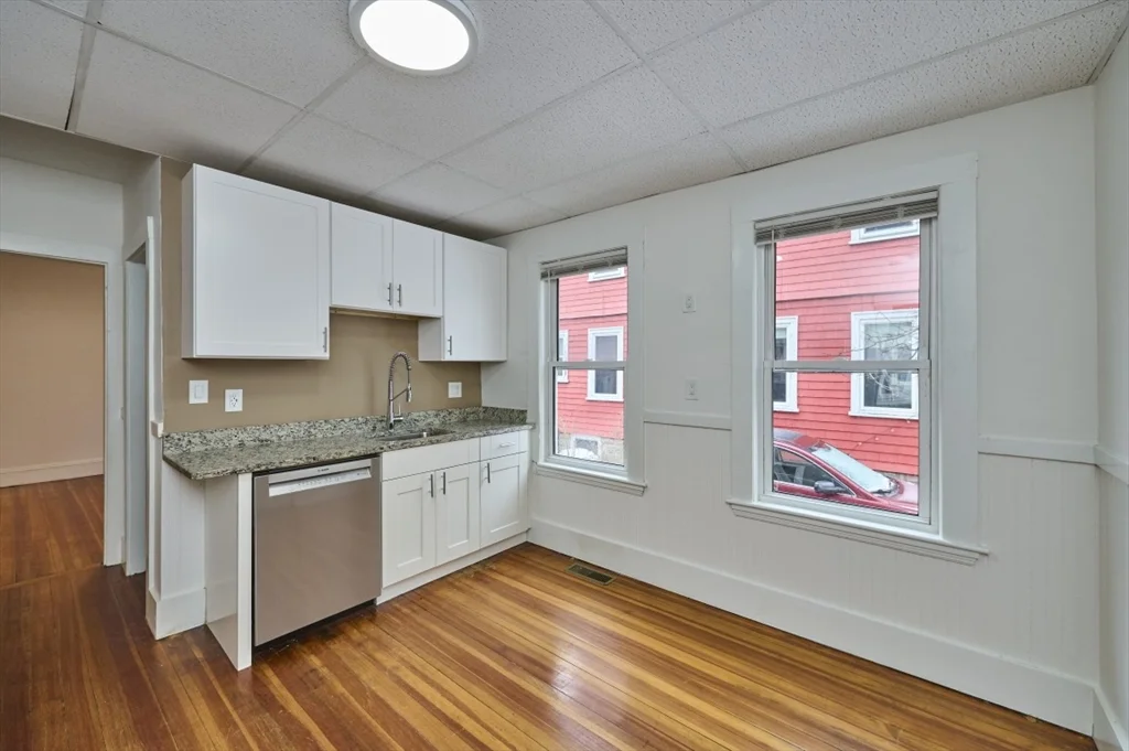 3 bed, 1 bath apartment for rent at 14-16 Malvern Ave Unit 14, Davis Square — photo 7 of 17