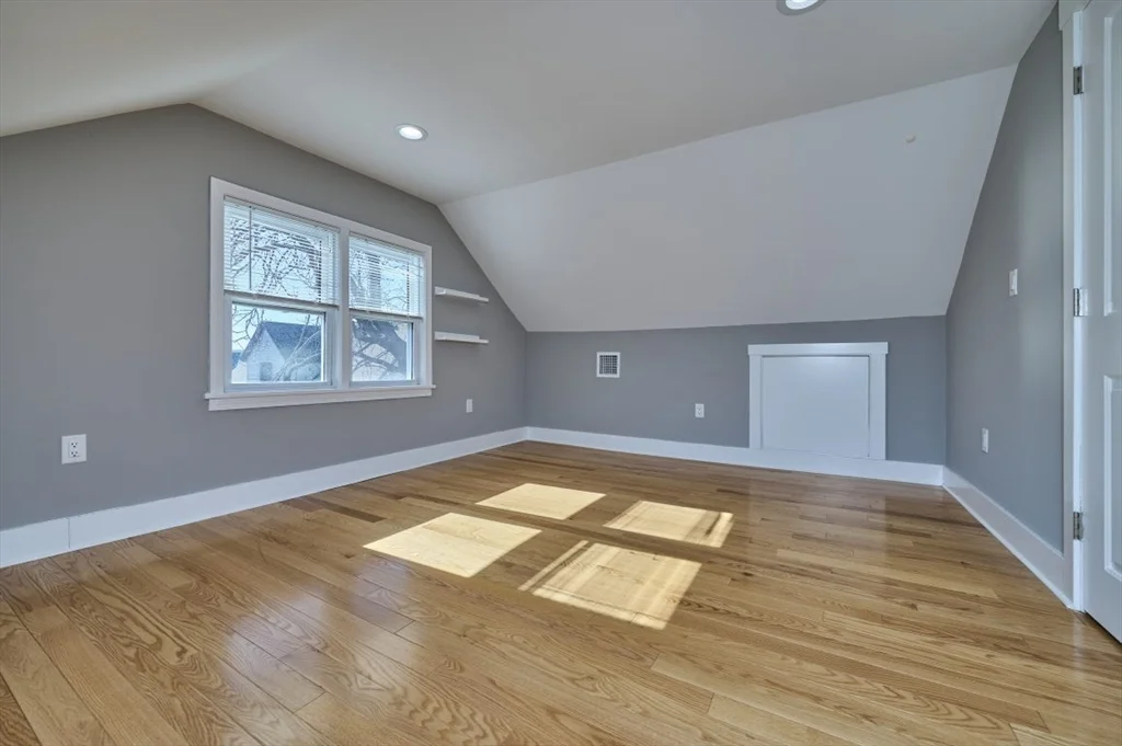 4 bed, 2 bath apartment for rent at 14-16 Malvern Unit 2, Somerville — photo 19 of 27