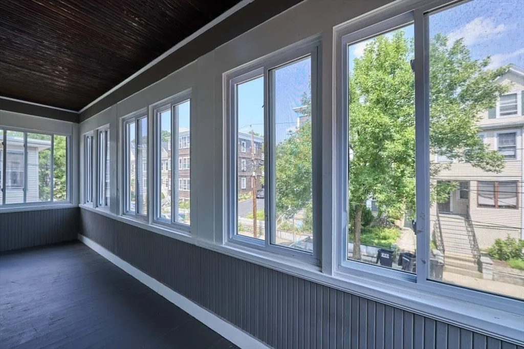 4 bed, 2 bath apartment for rent at 14-16 Malvern Unit 2, Somerville — photo 4 of 27