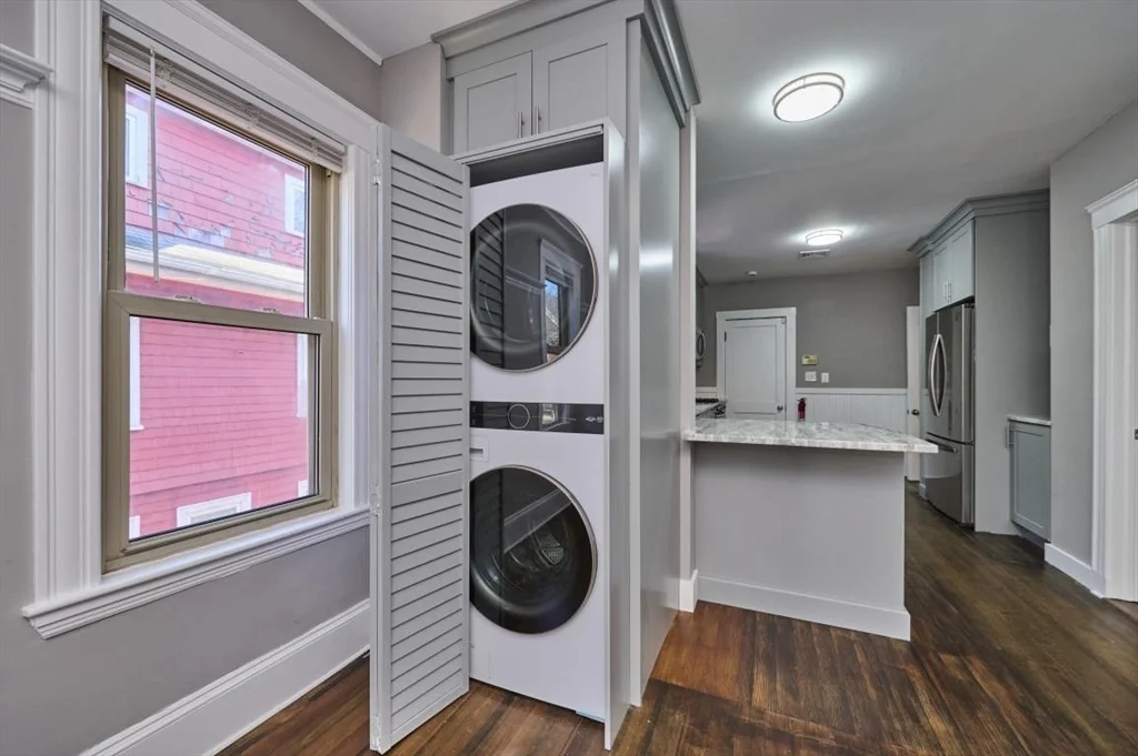 4 bed, 2 bath apartment for rent at 14-16 Malvern Unit 2, Somerville — photo 9 of 27