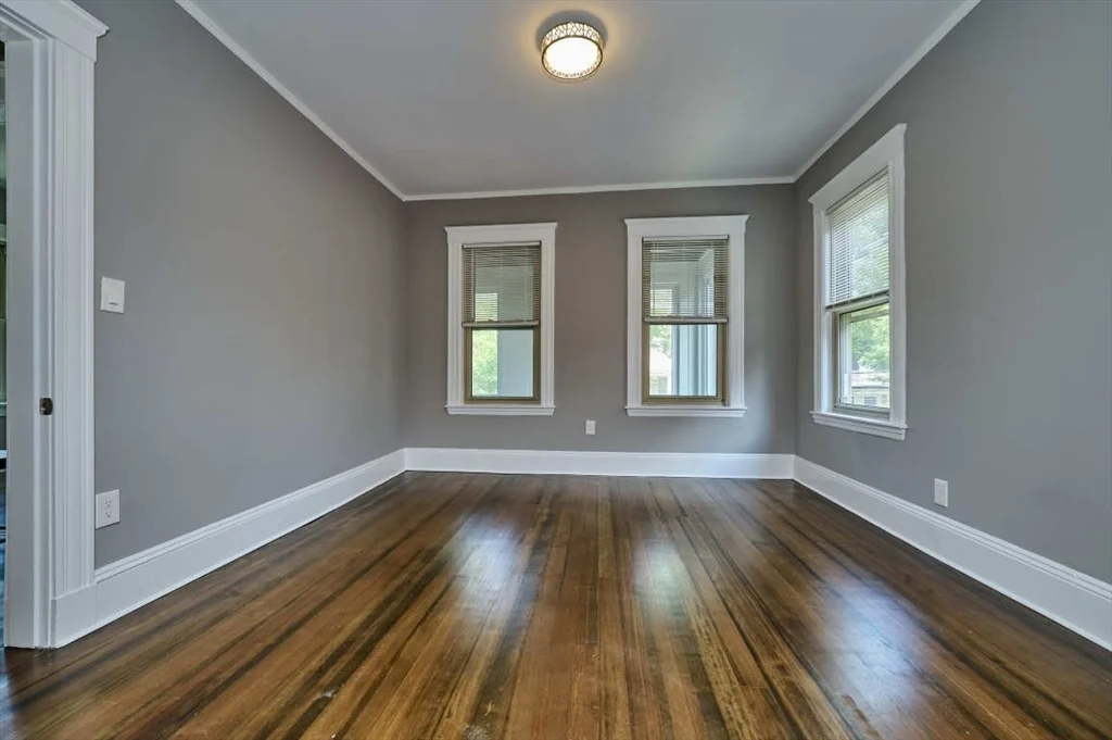 4 bed, 2 bath apartment for rent at 14-16 Malvern Unit 2, Somerville — photo 7 of 27