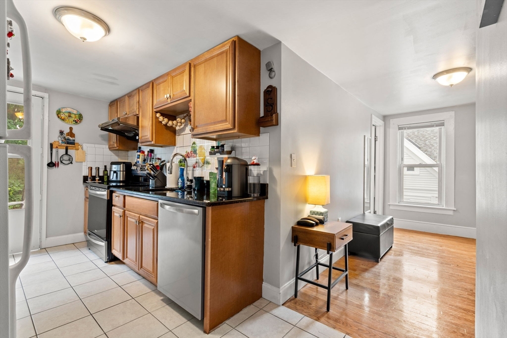 1 bed, 1 bath apartment for rent at 14 4th St Unit 3, Wellington — photo 3 of 11