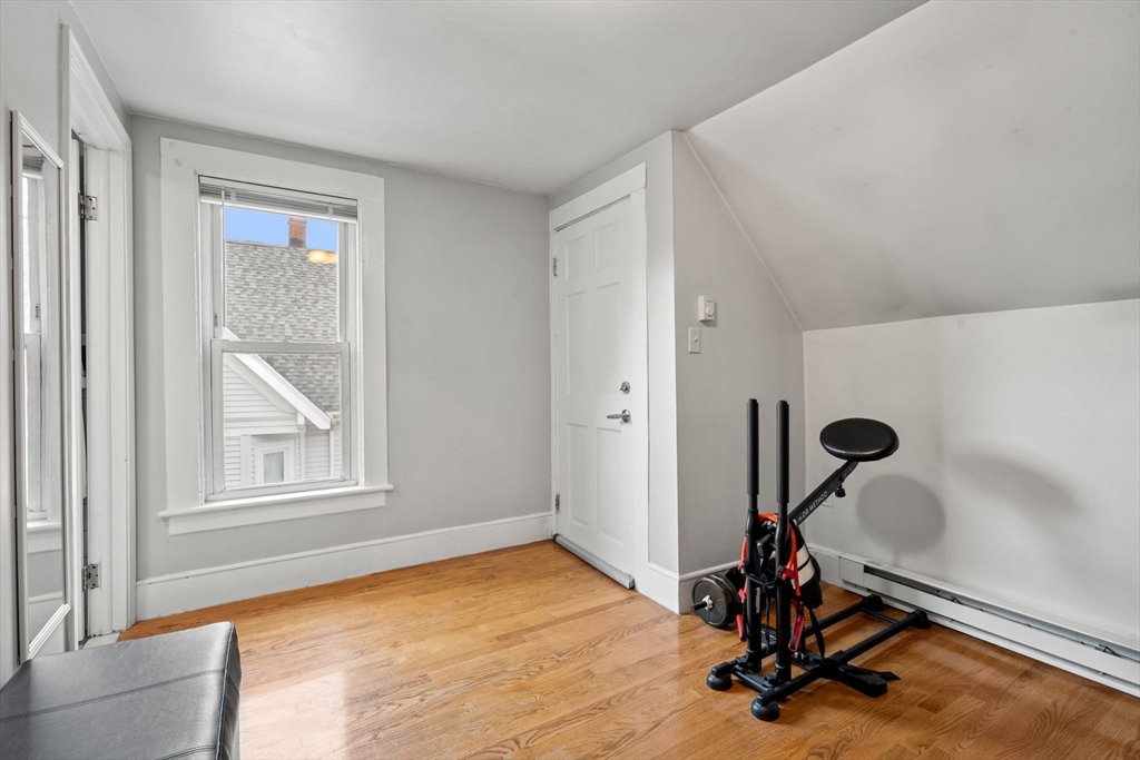 1 bed, 1 bath apartment for rent at 14 4th St Unit 3, Wellington — photo 6 of 11