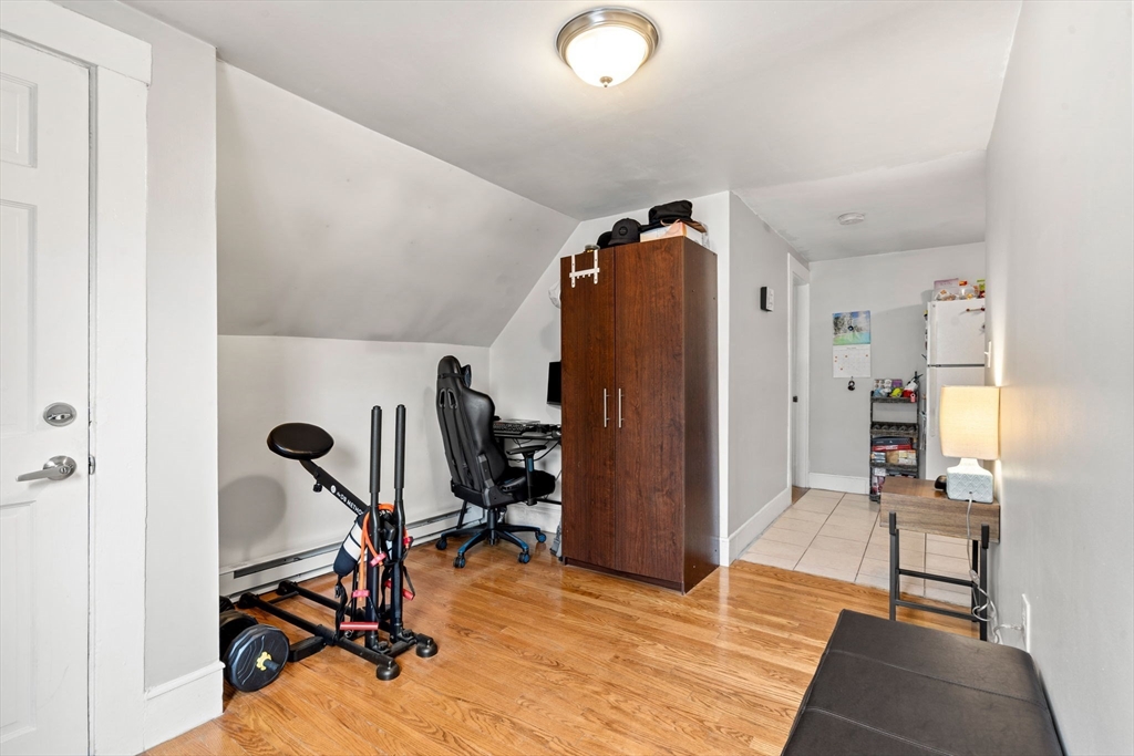 1 bed, 1 bath apartment for rent at 14 4th St Unit 3, Wellington — photo 5 of 11