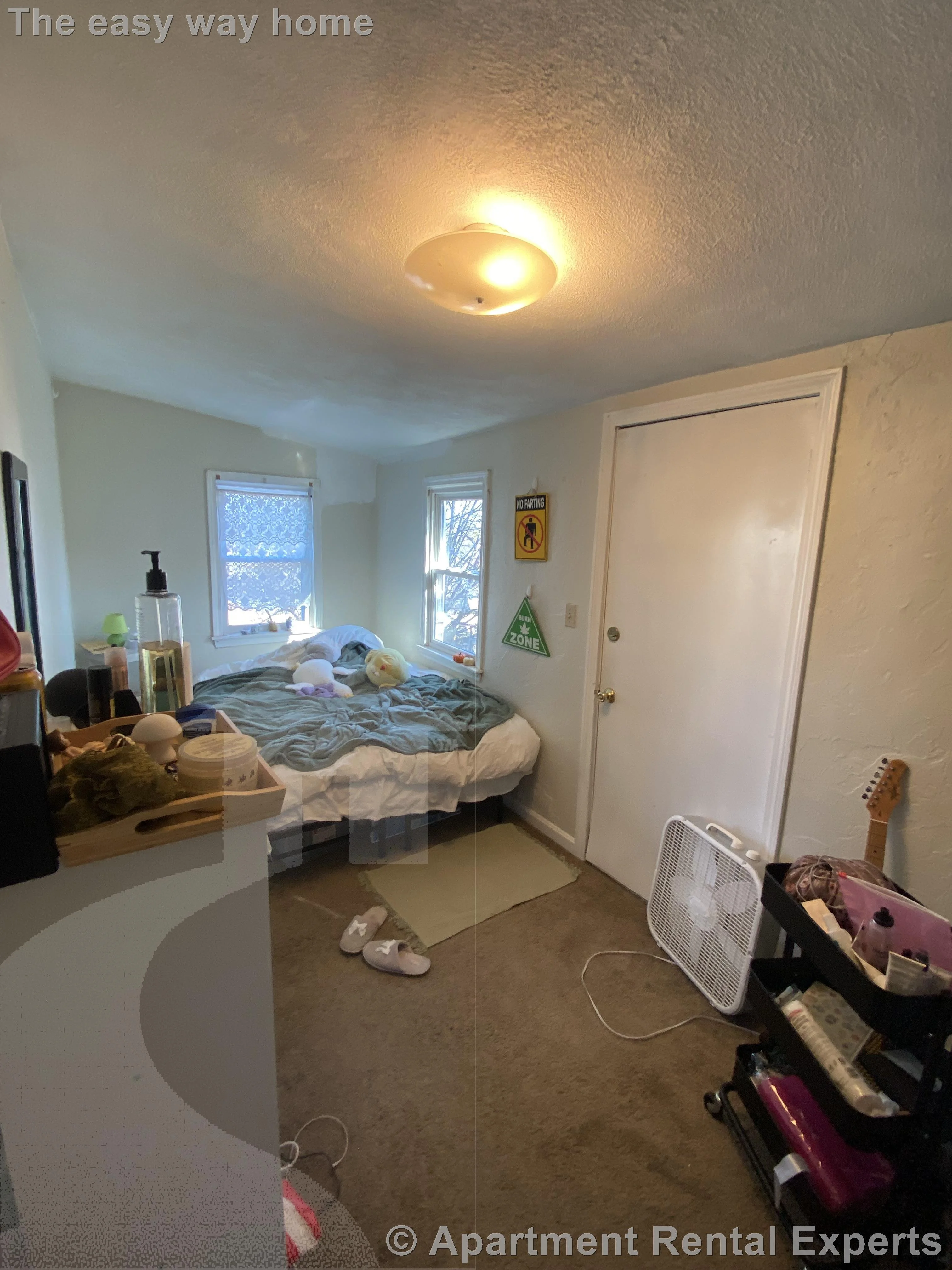 4 bed, 1 bath apartment for rent at 14.5 Fairmount St, Tufts — photo 5 of 10