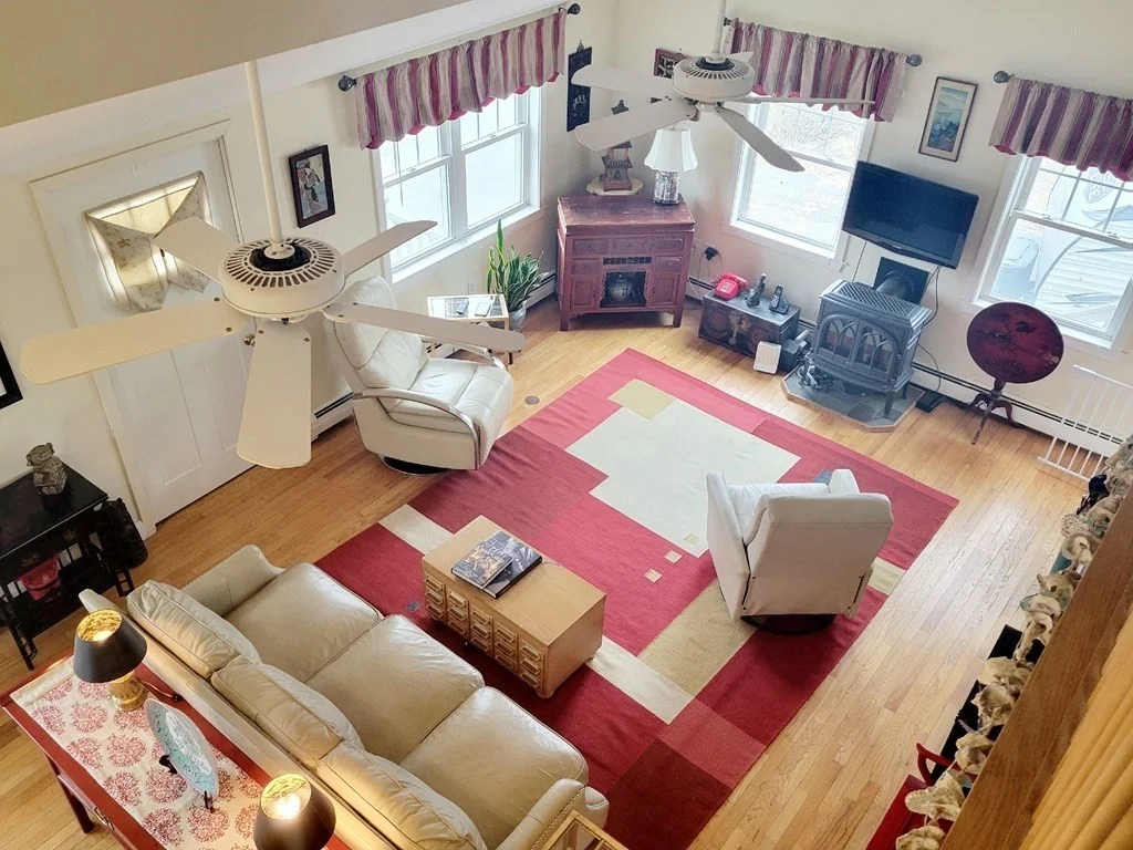 3 bed, 2 bath apartment for rent at 14 55 Unit Weekly, Plum Island — photo 9 of 24