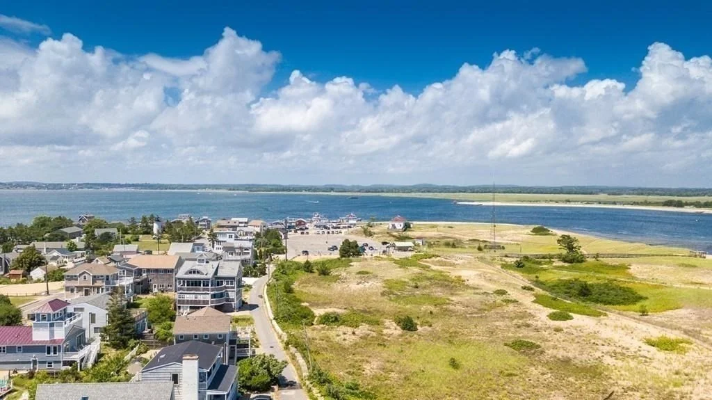 3 bed, 2 bath apartment for rent at 14 55 Unit Weekly, Plum Island — photo 23 of 24