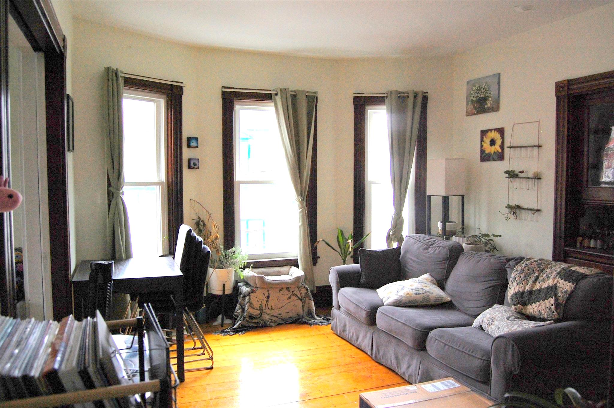 4 bed, 1 bath apartment for rent at 14A Cottage Ave Unit 2, Davis Square — photo 6 of 21