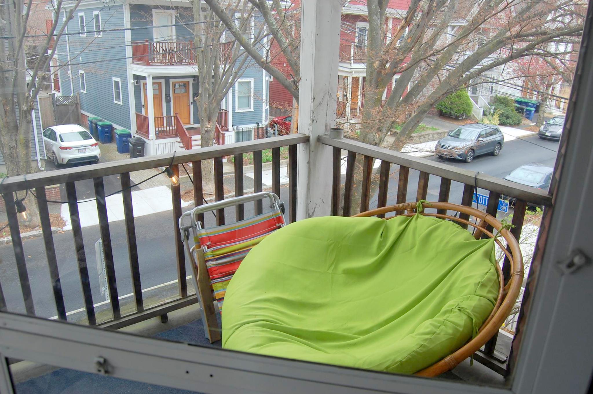 4 bed, 1 bath apartment for rent at 14A Cottage Ave Unit 2, Davis Square — photo 10 of 21