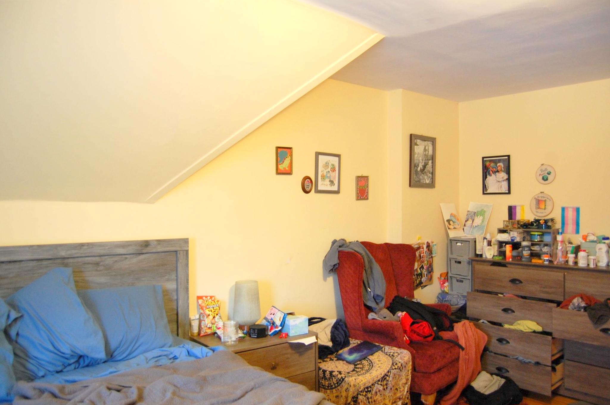 4 bed, 1 bath apartment for rent at 14A Cottage Ave Unit 2, Davis Square — photo 17 of 21