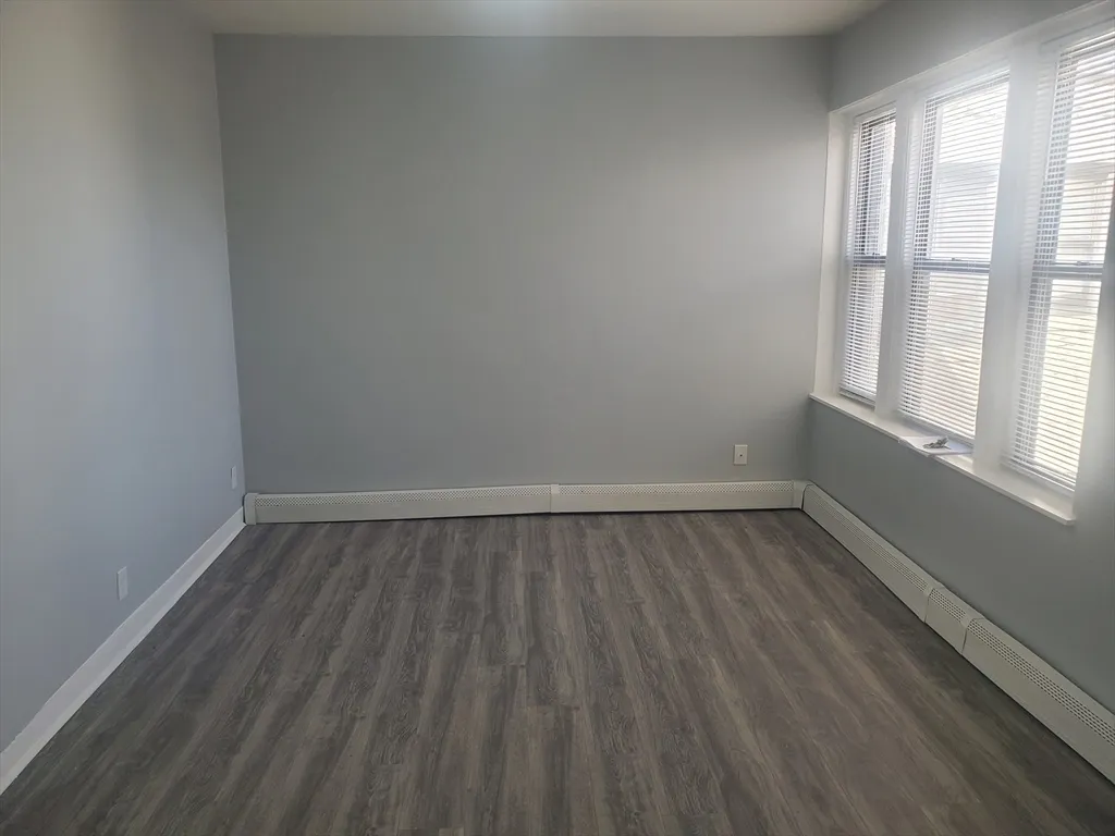 2 bed, 1 bath apartment for rent at 14 Abbotsford St Unit 8, Dorchester — photo 5 of 12
