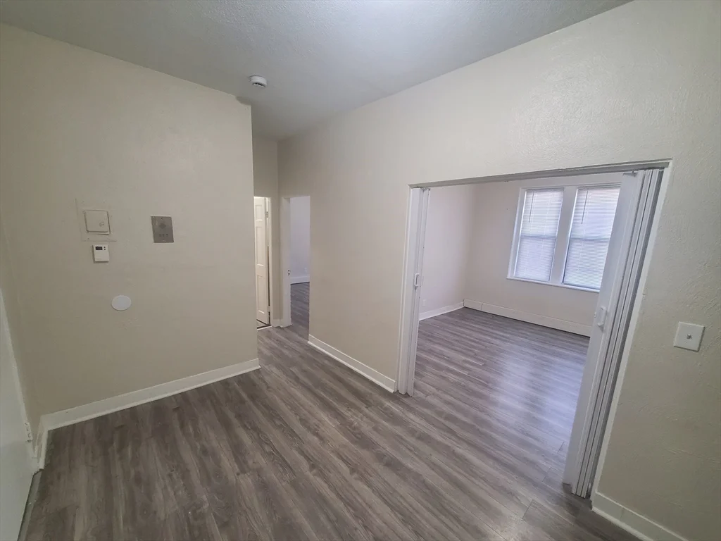 1 bed, 1 bath apartment for rent at 14 Abbotsford St Unit 9, Dorchester — photo 5 of 11