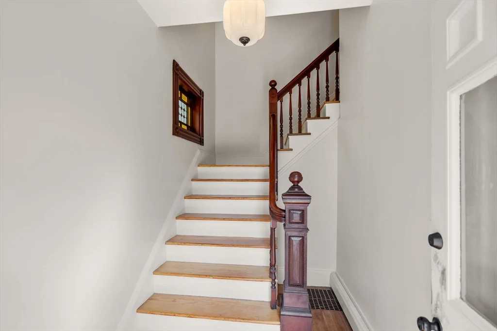 3 bed, 1 bath apartment for rent at 14 Adelaide St Unit 1, Jamaica Plain — photo 13 of 13