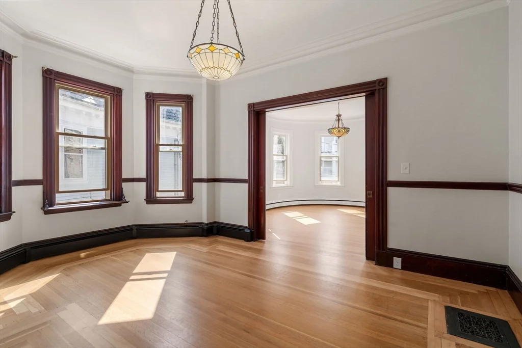 3 bed, 1 bath apartment for rent at 14 Adelaide St Unit 1, Jamaica Plain — photo 6 of 13