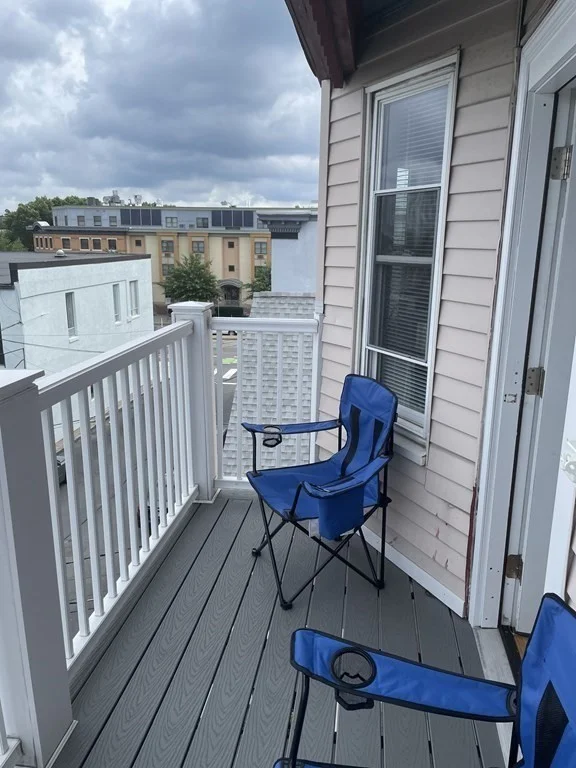 3 bed, 1 bath apartment for rent at 14 Alberta Ter Unit 3, North Cambridge — photo 3 of 11