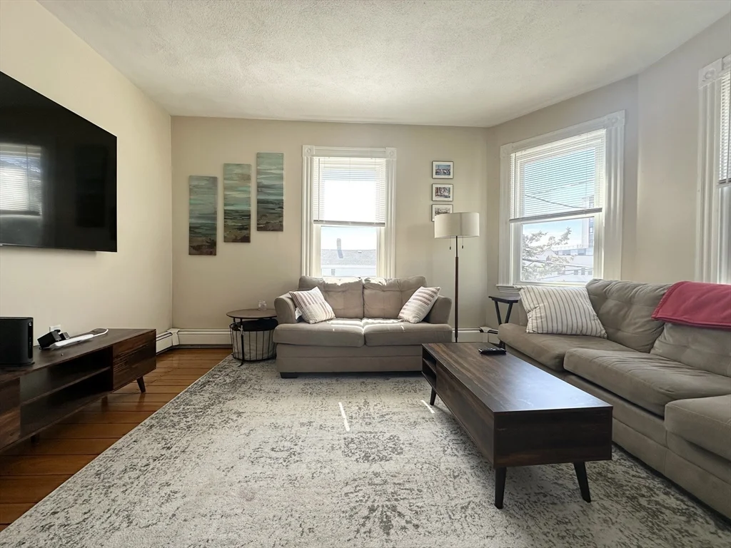 2 bed, 1 bath apartment for rent at 14 Allen St Unit 2, Union Square