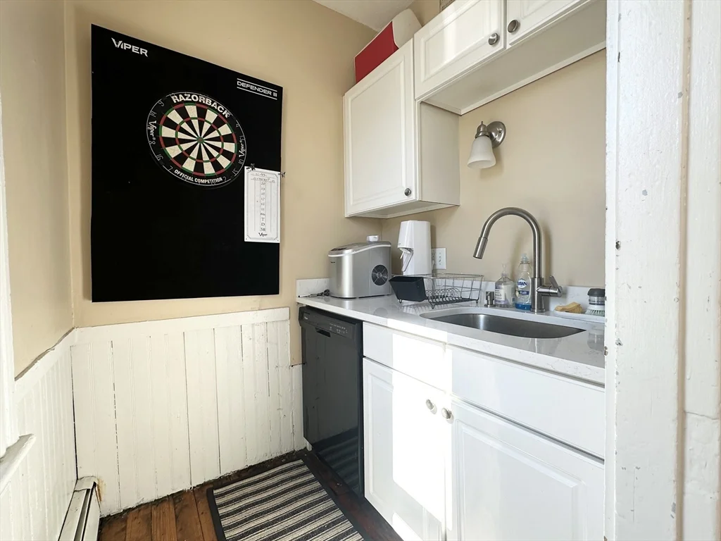 2 bed, 1 bath apartment for rent at 14 Allen St Unit 2, Union Square — photo 8 of 15