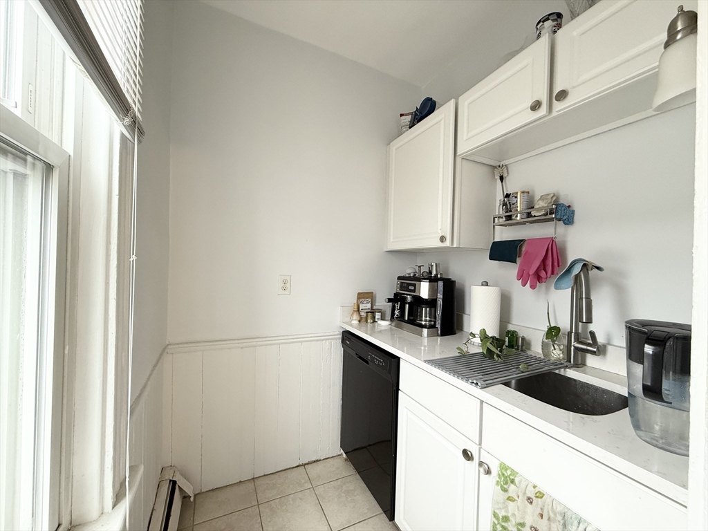 2 bed, 1 bath apartment for rent at 14 Allen St Unit 3, Union Square — photo 8 of 11