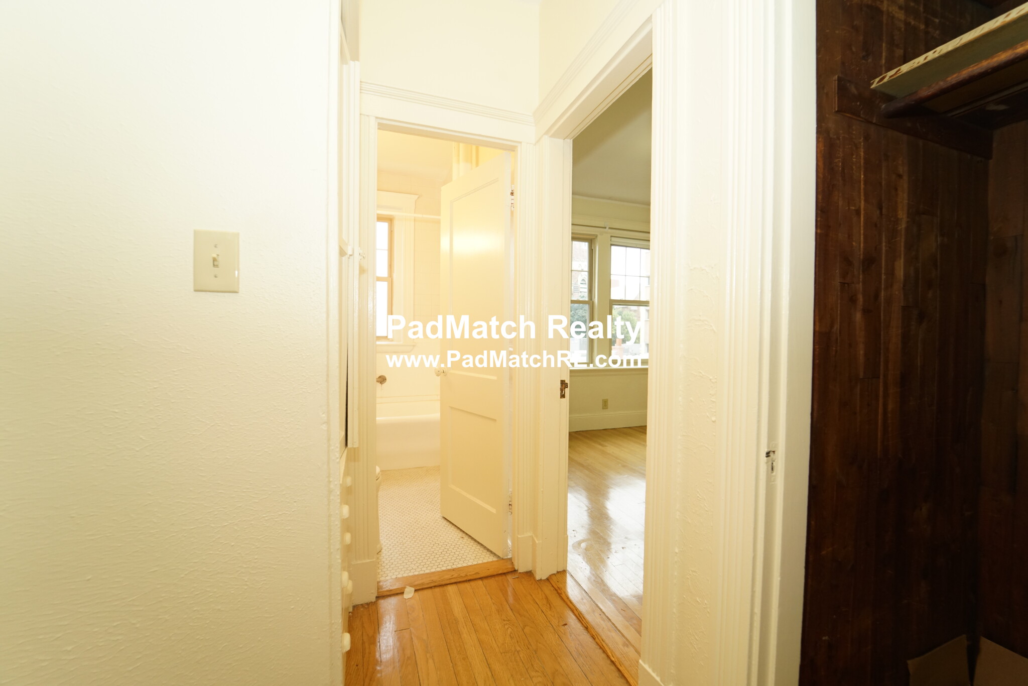 3 bed, 1 bath apartment for rent at 14 Alton Pl Unit 3, Coolidge Corner — photo 10 of 18