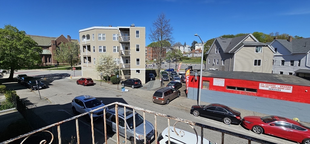 2 bed, 1 bath apartment for rent at 14 Arthur Unit 2, Worcester — photo 10 of 12