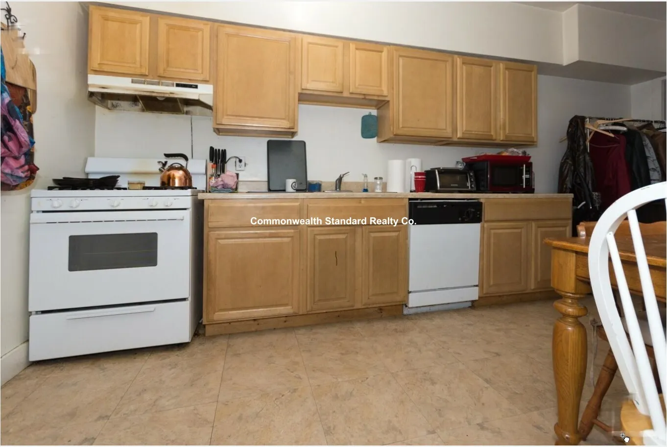 3 bed, 1 bath apartment for rent at 14 Ashford St Unit 4, Allston — photo 12 of 16