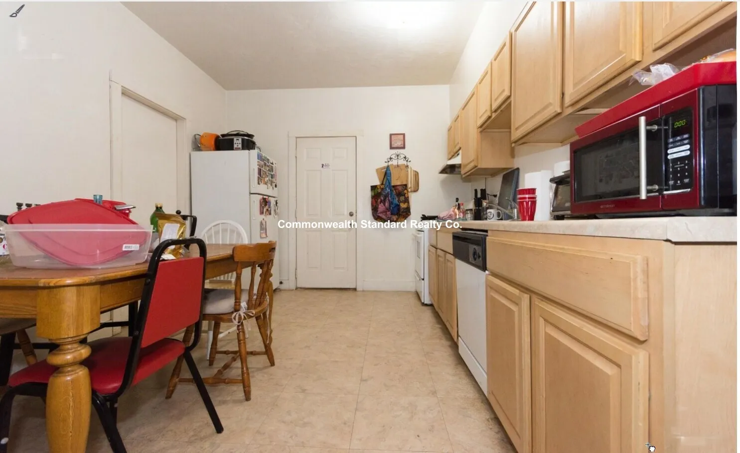 3 bed, 1 bath apartment for rent at 14 Ashford St Unit 4, Allston — photo 2 of 16