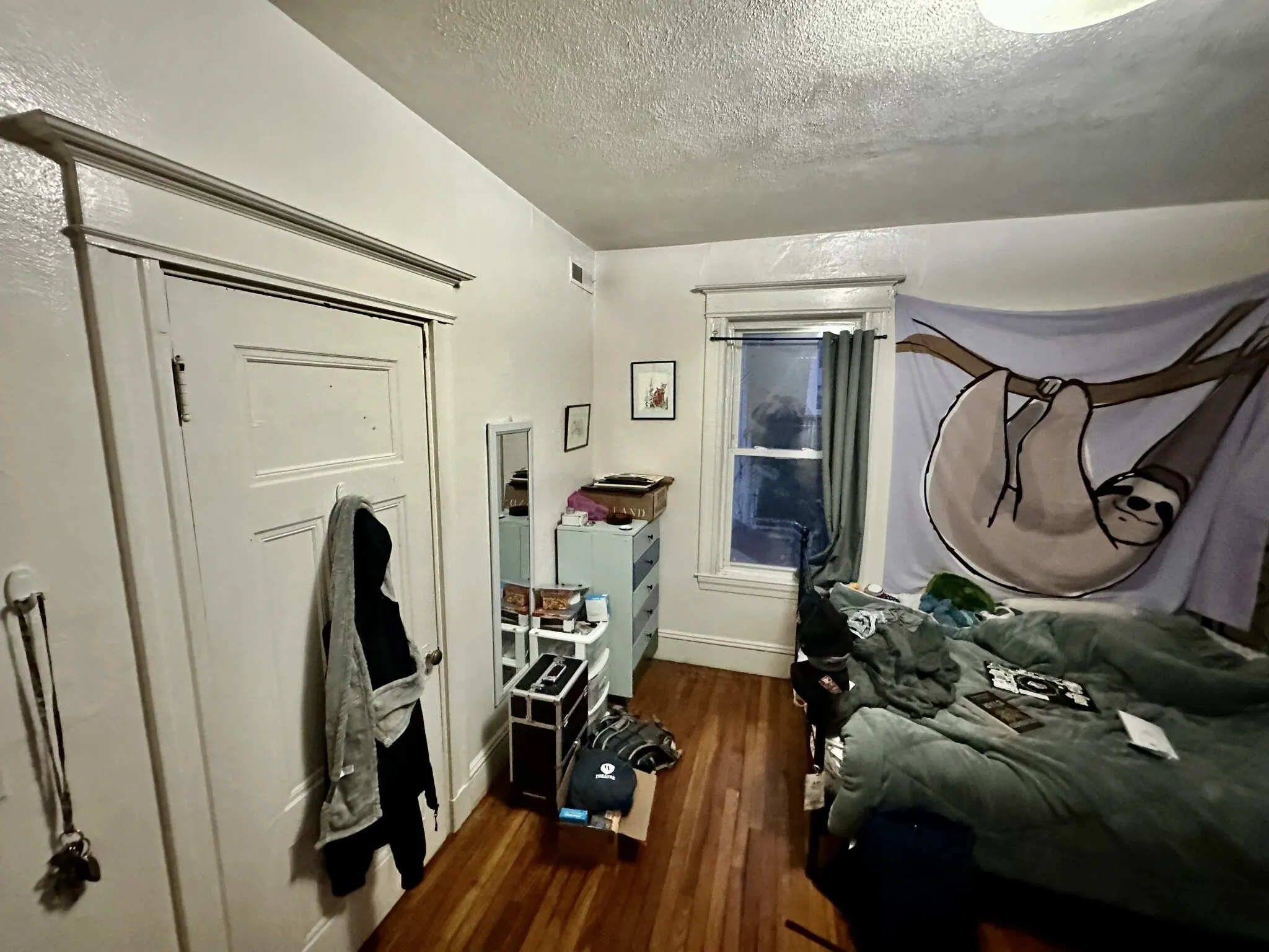 3 bed, 1 bath apartment for rent at 14 Ashford St Unit 4R, Allston — photo 13 of 15
