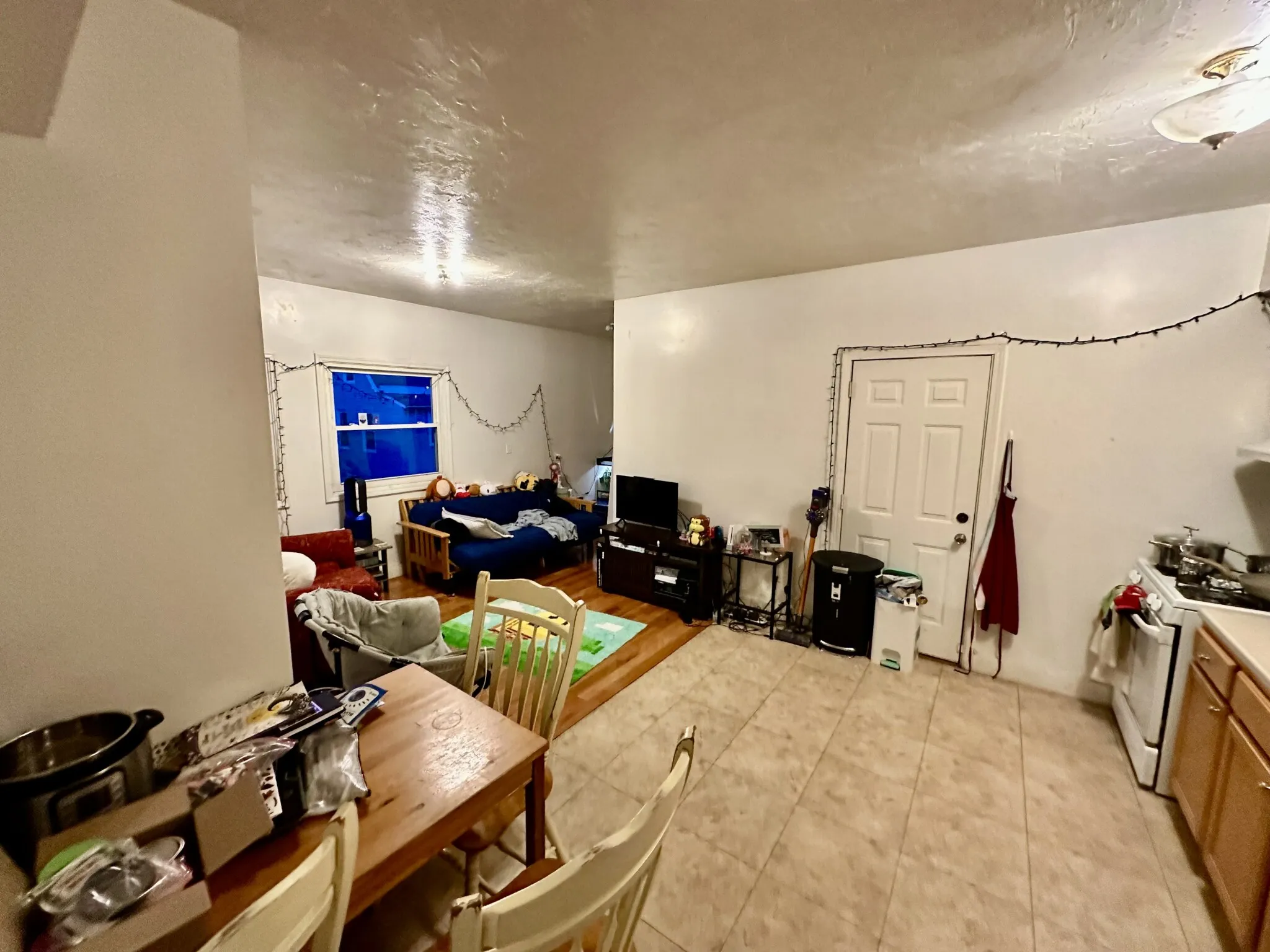 3 bed, 1 bath apartment for rent at 14 Ashford St Unit 4R, Allston — photo 6 of 15