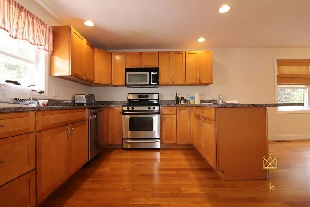 3 bed, 2 bath apartment for rent at 14 Ashland St Unit 0, Medford — photo 6 of 33
