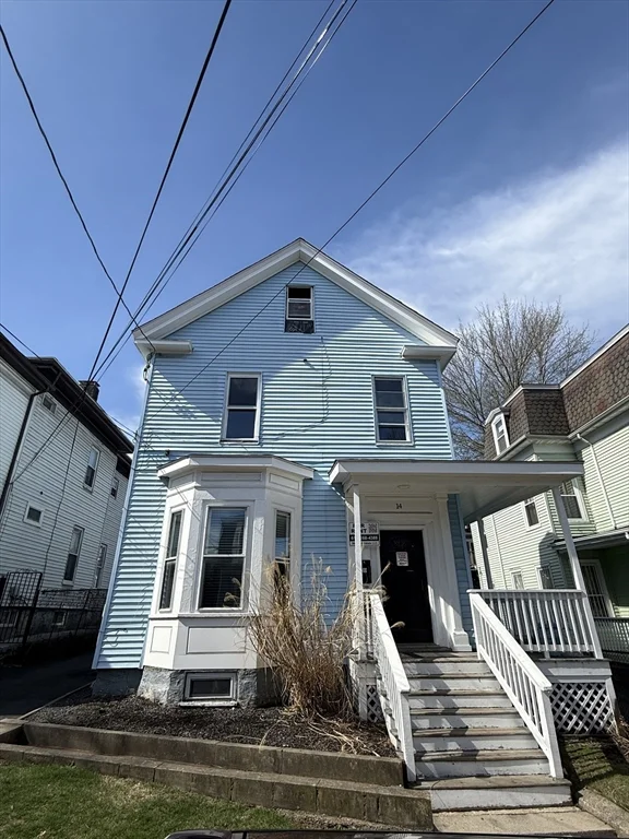 3 bed, 1 bath apartment for rent at 14 Atherton St Unit 2, Jamaica Plain — photo 2 of 17