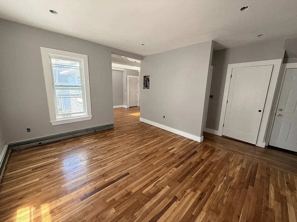 3 bed, 1 bath apartment for rent at 14 Atherton St Unit 2, Jamaica Plain — photo 4 of 17