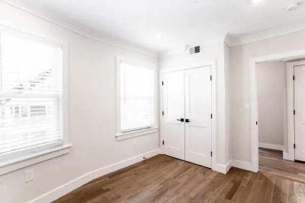 4 bed, 2 bath apartment for rent at 14 Atkins St Unit 1, Oak Square — photo 7 of 11