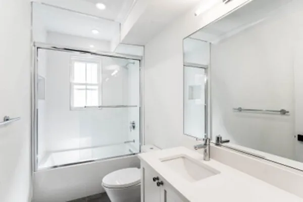 4 bed, 2 bath apartment for rent at 14 Atkins St Unit 1, Oak Square — photo 5 of 11