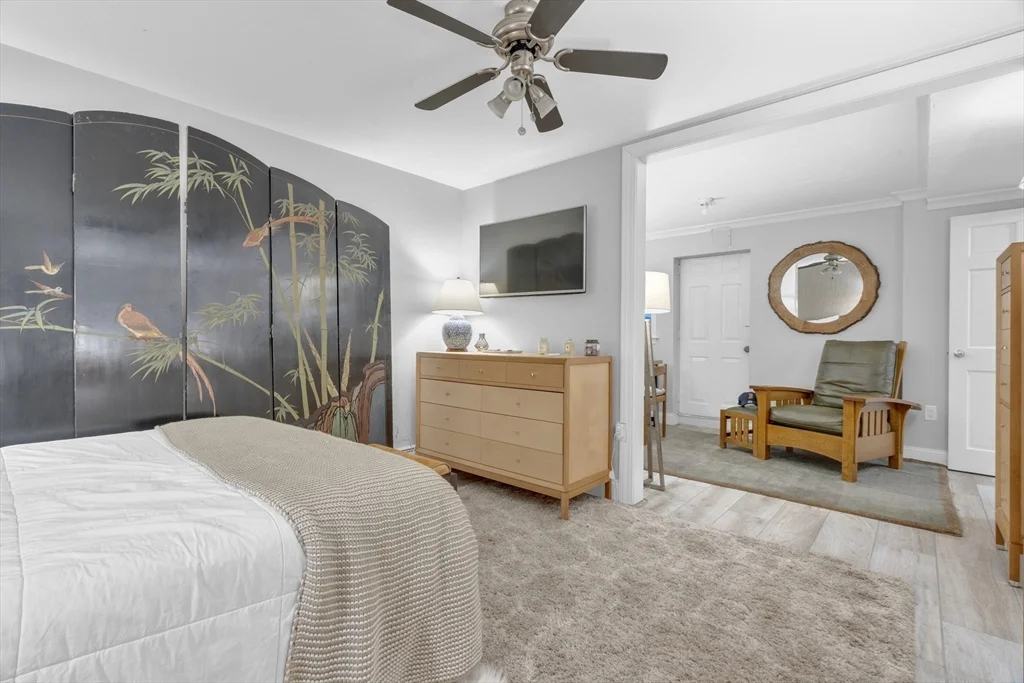 1 bed, 1 bath apartment for rent at 14 Auburn St Unit A, Charlestown — photo 8 of 10