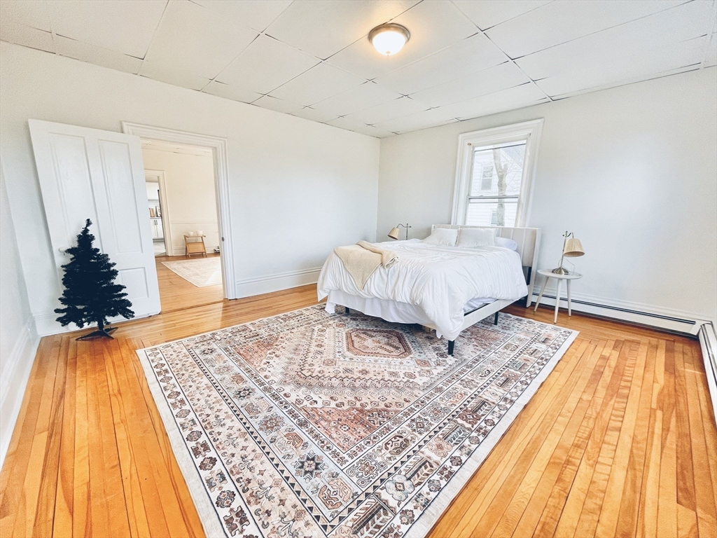 2 bed, 1 bath apartment for rent at 14 Auburn Unit 2, Worcester — photo 6 of 9