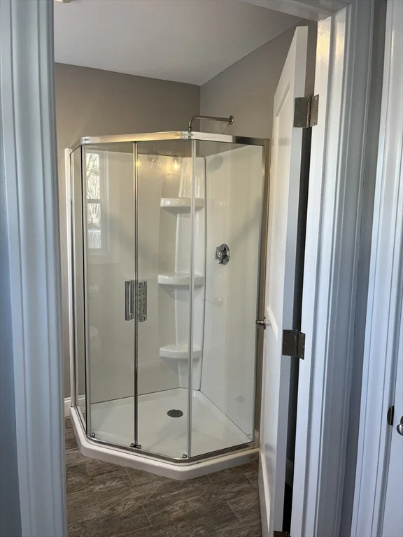 2 bed, 1 bath apartment for rent at 14 B Cherry Rd, Beverly — photo 12 of 12