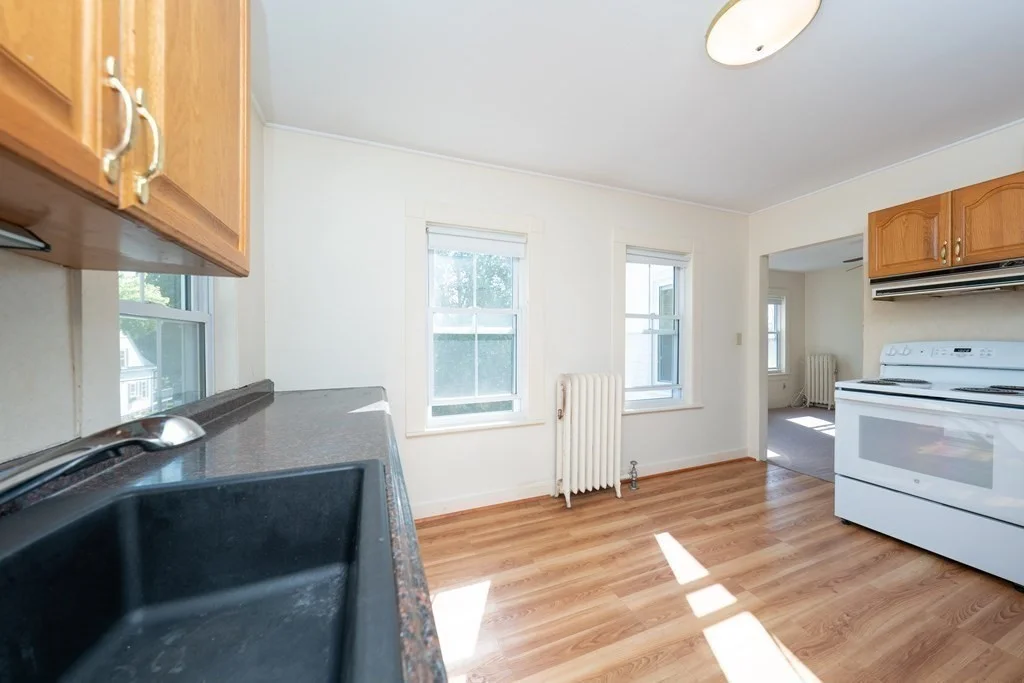 2 bed, 1 bath apartment for rent at 14 B Hartford Unit B, Bedford — photo 2 of 13