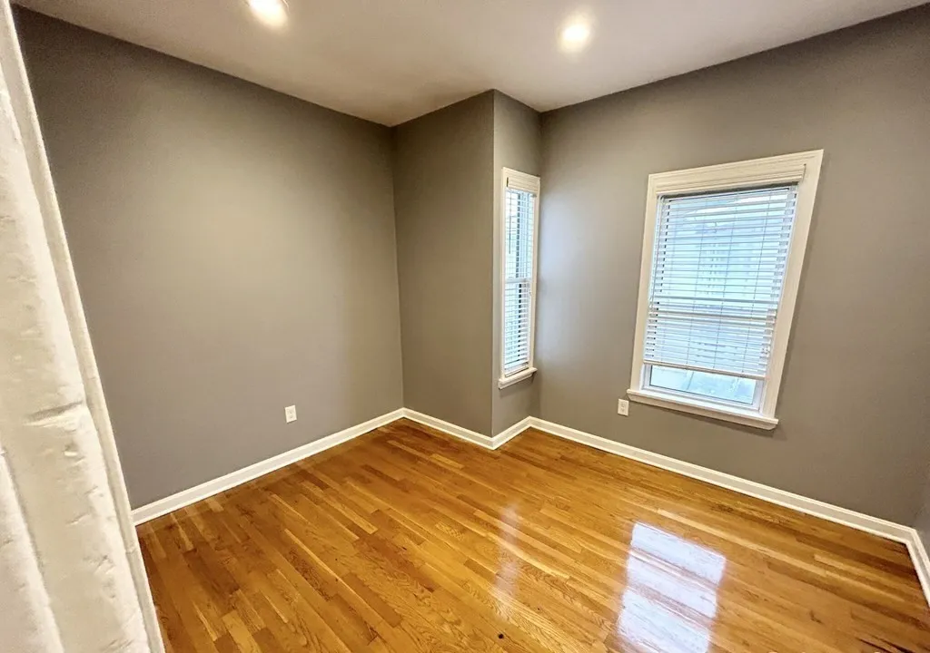 4 bed, 1 bath apartment for rent at 14 Batchelder St Unit 2, Boston — photo 11 of 12