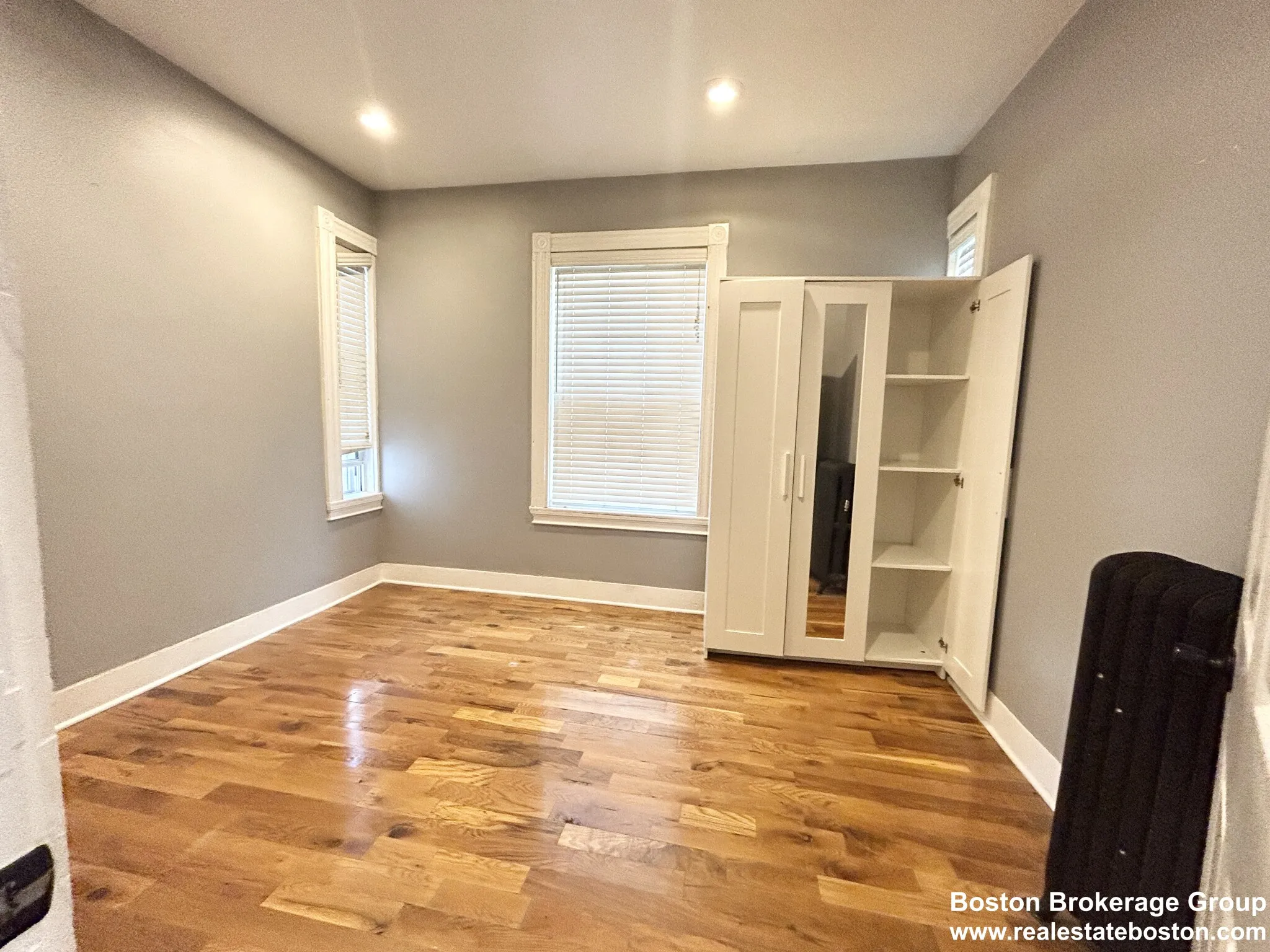2 bed, 1 bath apartment for rent at 14 Batchelder St Unit 99, Roxbury — photo 6 of 7