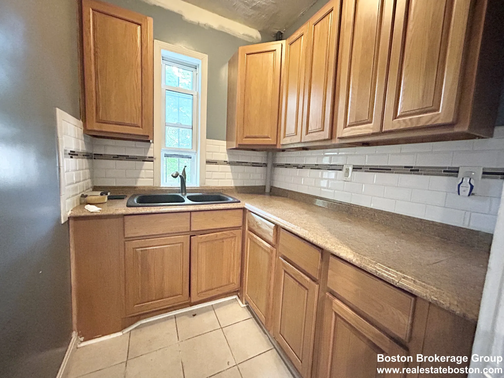 2 bed, 1 bath apartment for rent at 14 Batchelder St Unit 99, Roxbury — photo 3 of 7
