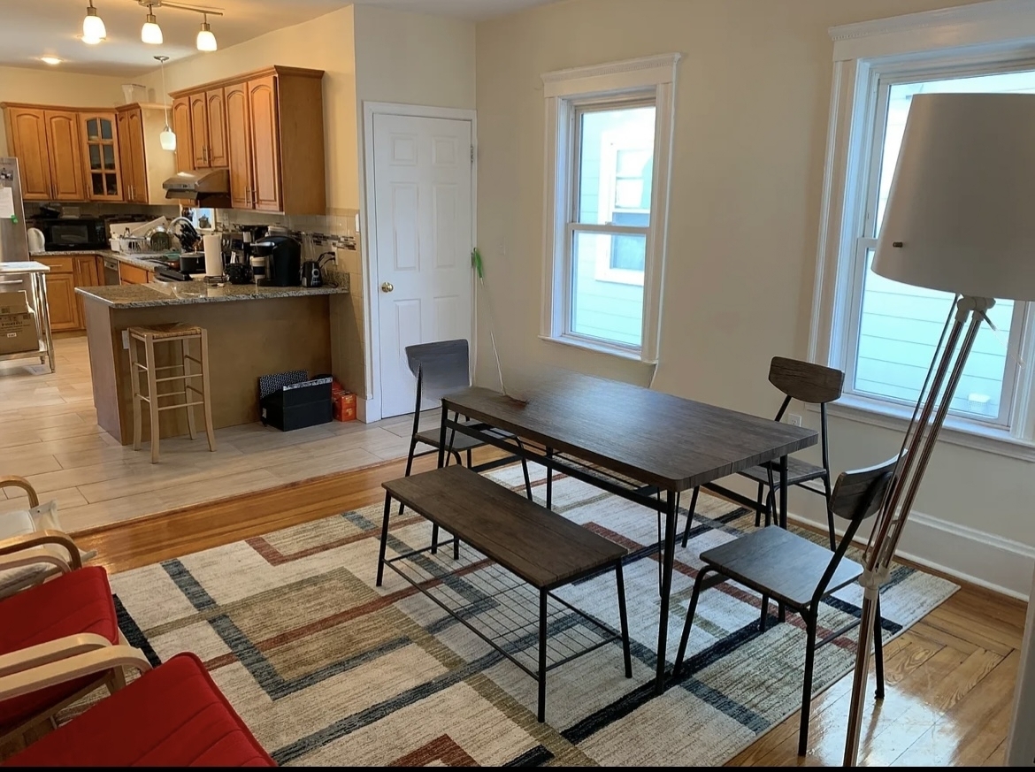 5 bed, 2 bath apartment for rent at 14 Bay State Ave Unit 2A, Powder House Square — photo 3 of 16