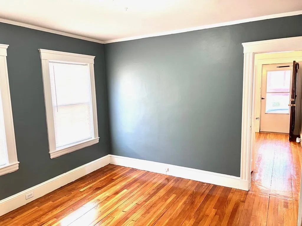 2 bed apartment for rent at 14 Beach Rd Unit 1, Winthrop — photo 14 of 16