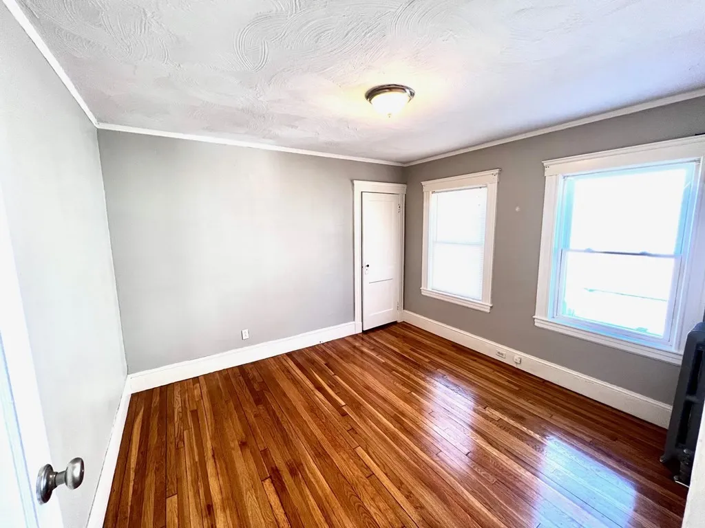 2 bed apartment for rent at 14 Beach Rd Unit 1, Winthrop — photo 10 of 16
