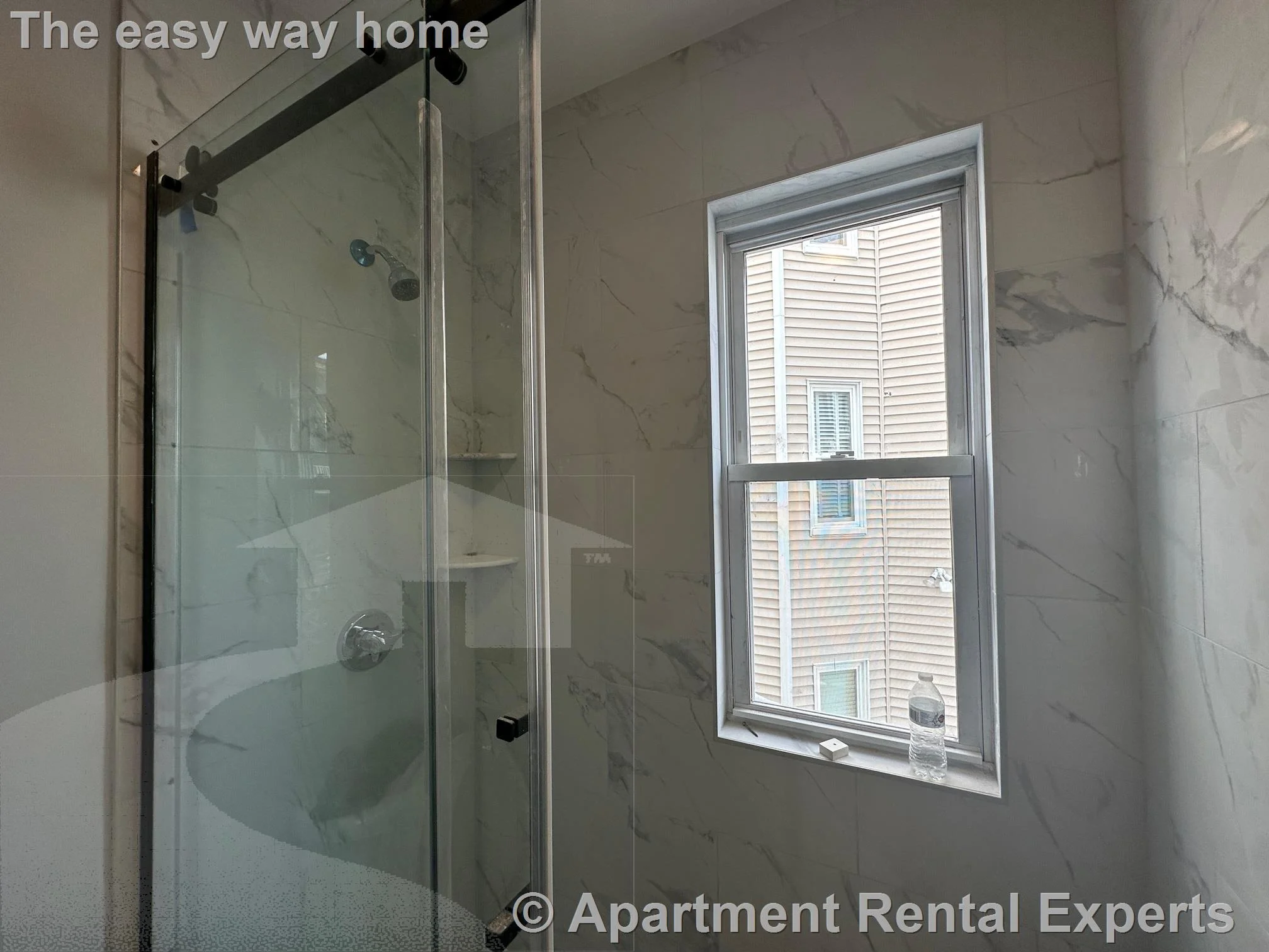 3 bed, 1 bath apartment for rent at 14 Belknap St Unit 2, Teele Square — photo 3 of 27