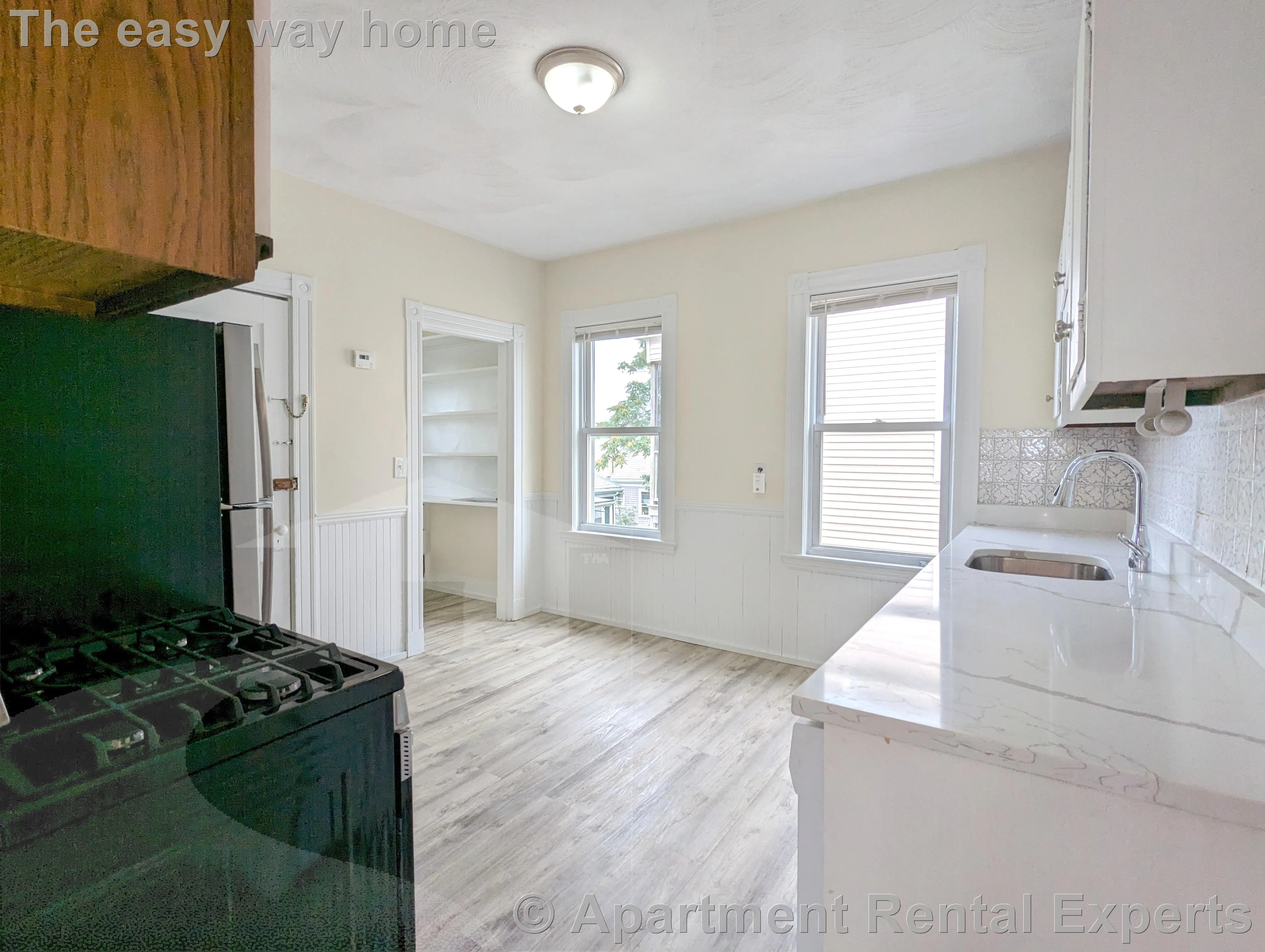 3 bed, 1 bath apartment for rent at 14 Belknap St Unit 3, Teele Square — photo 15 of 22