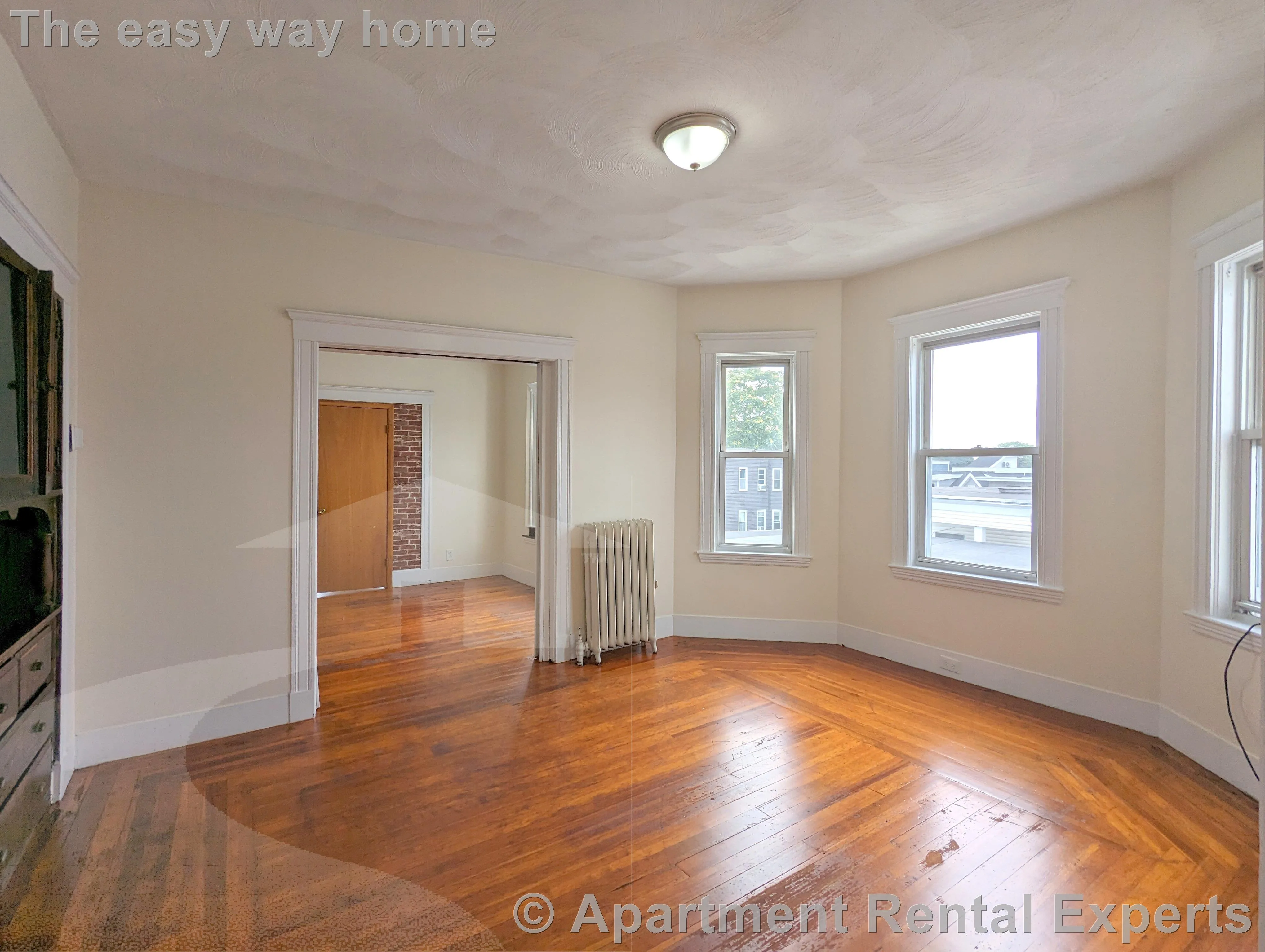 3 bed, 1 bath apartment for rent at 14 Belknap St Unit 3, Teele Square — photo 10 of 22