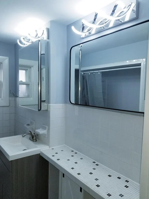 2 bed, 1 bath apartment for rent at 14 Billow Ave Unit 2, Revere — photo 9 of 12
