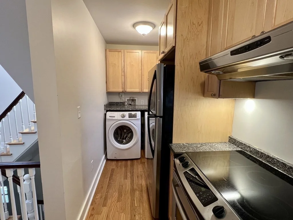 2 bed, 2 bath apartment for rent at 14 Birch Hill Ave Unit 2, Wakefield — photo 10 of 32