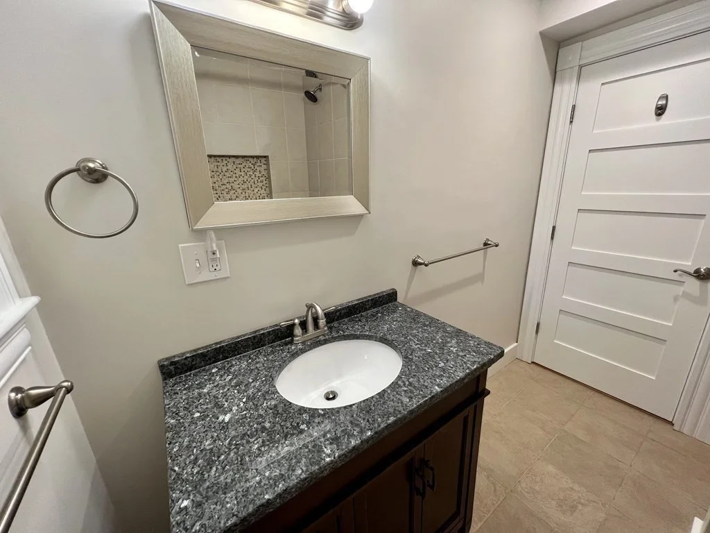 2 bed, 2 bath apartment for rent at 14 Birch Hill Ave Unit 2, Wakefield — photo 14 of 32